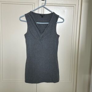 Express Gray V-neck Tank Top with Ruching Detail in size XS
